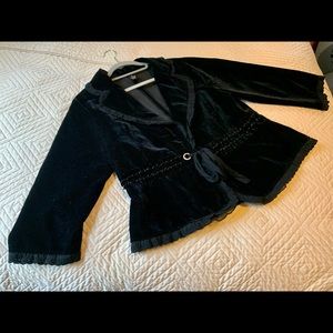Super Cute Black Velvet Jacket!